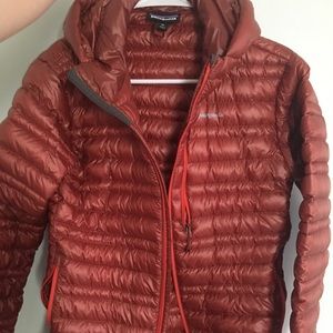 Patagonia light down puffer jacket XS